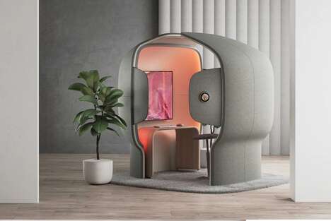 Hybrid Office Desk Pods
