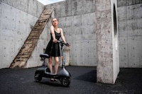 Ergonomic Electric Scooters Image 2
