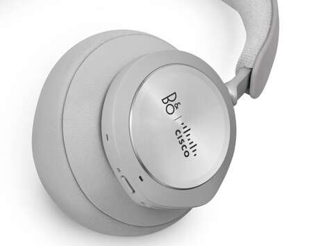 Hybrid Workplace Headsets