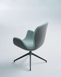 Flower Petal-Inspired Furniture Image 3