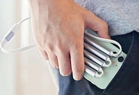 Magnetic Self-Folding Charging Cables Image 1