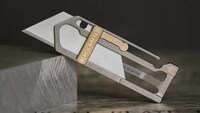 Aerospace-Inspired Titanium Knives Image 3