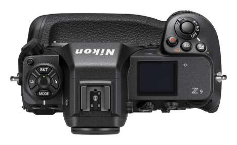 Flagship Mirrorless Camera