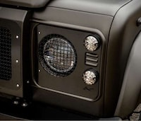 Custom-Modified Off-Road SUVs Image 3