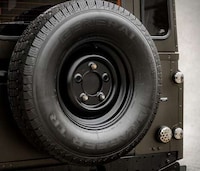 Custom-Modified Off-Road SUVs Image 8