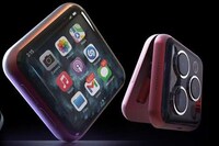 Earphone-Equipped Folding Smartphones Image 2