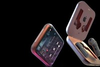 Earphone-Equipped Folding Smartphones Image 3