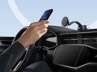 Magnetic Automotive Smartphone Mounts Image 2