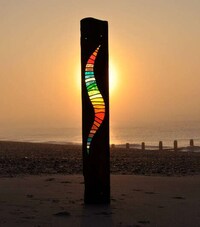Towering Reclaimed Wooden Sculptures Image 3