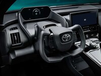 Diminutive All-Electric SUVs Image 7