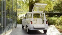 Panoramic In-Car Lounge Spaces Image 2