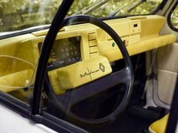 Panoramic In-Car Lounge Spaces Image 3