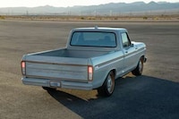 High-Powered Electric Pick-Up Trucks Image 4