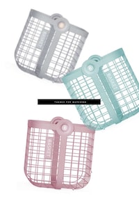 Rotating Shopper Baskets Image 7