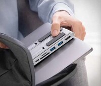 Connectivity Hub Laptop Mounts Image 2