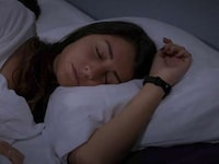 Soothing Sleep Tracker Wearables Image 1