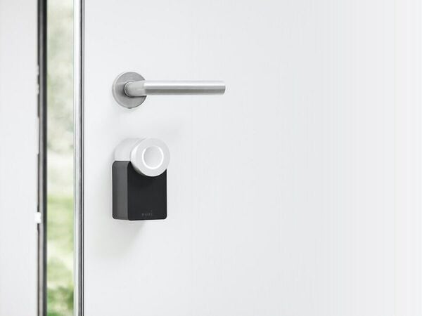 Connected Auto-Locking Door Locks