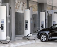 Scalable EV Charging Stations Image 2
