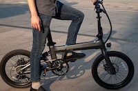 Foldable Long Range eBikes Image 3