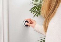 Physical Smart Home Controllers Image 3