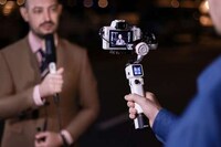 Omni-Compatible Handheld Gimbals Image 3