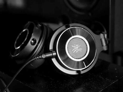 Dynamic Driver Audiophile Headphones