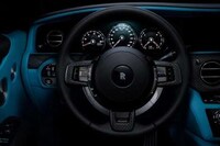 Dark-Themed Luxury Cars Image 8