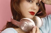 Contemporary Customization Headphones Image 4