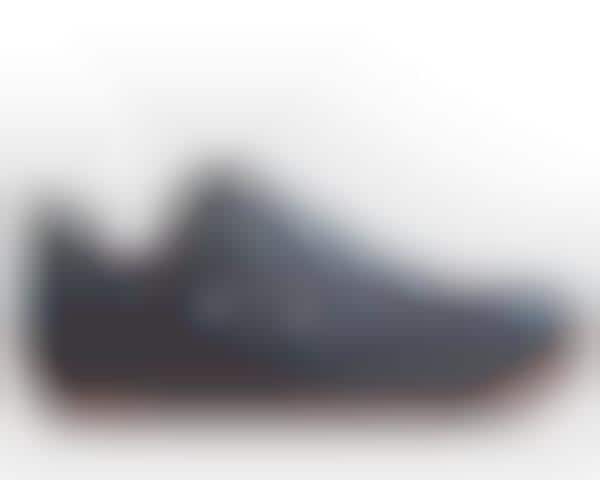 Zero-Drop Hiker Sneakers
