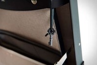 Green-Hued Secret Agent Cases Image 6