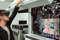 Mixed-Reality Tech Support Services Image 1