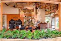 Floating Eco-Tourist Hotels Image 4
