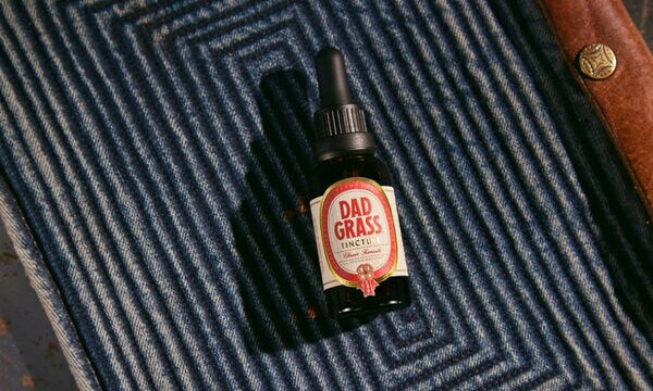 Premium Hemp Flower Tinctures Image 2