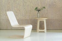 Gravity-Defying Chairs Image 2
