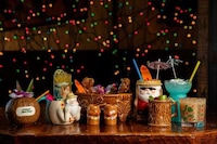 Pop-Up Holiday Bars Image 1