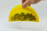 Reusable Folding Storage Plates Image 2