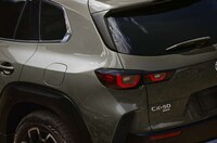 Rugged High-Tech SUVs Image 6