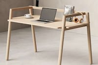 Versatile Scandinavian-Inspired Desks Image 8