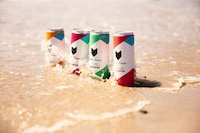 Low-Calorie Wine Spritzers