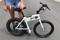 Ultra-Compact Commuter Electric Bikes Image 2