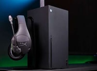 Premium Wireless Gaming Headsets Image 1