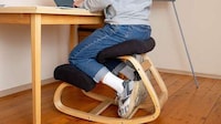 Naturalistic Kneeling Office Chairs Image 5