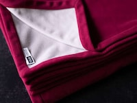 Reversible Waterproof Blankets Image 6