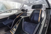 TV-Equipped Autonomous Vehicles Image 4