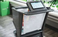 AI-Powered Checkout Carts Image 1