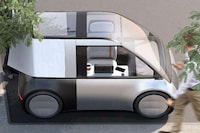 Modular One-Person Cars Image 3