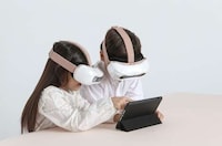 Automated Vision Therapy Devices Image 4