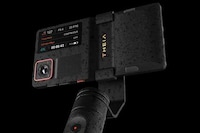 Rugged DSLR-Like Camera Smartphones Image 3