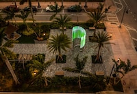 Interactive Light Sculptures Image 5