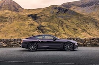 Blacked-Out Sportscar Spec Packages Image 2